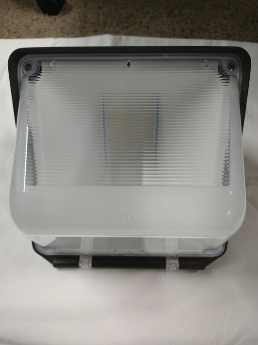 Wall Pack 40W LED with Photocell